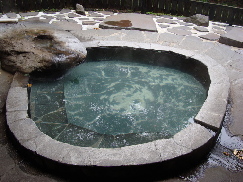 旅行人山荘のもみじの湯