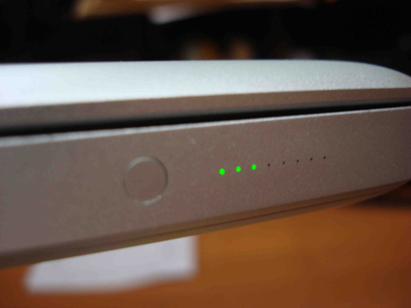 MacBook Pro MB991J/A