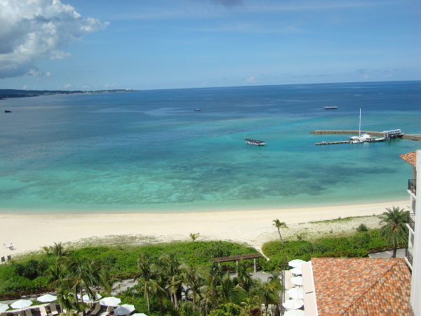 9階客室から見た海(正面)