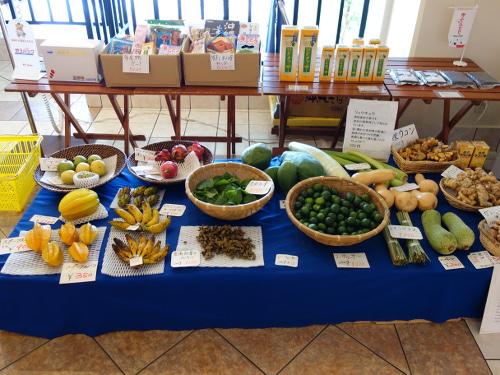 3Fでやっていた朝市