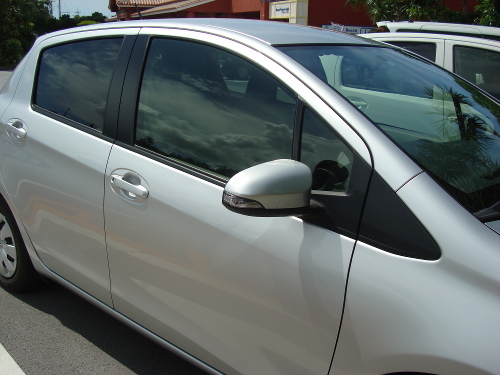 レンタカーTOYOTAのVitz