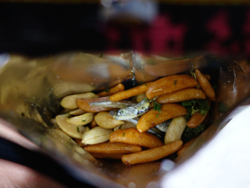 島ラー油柿ピー